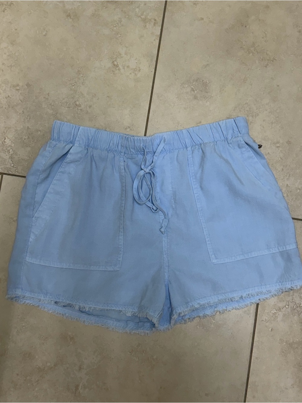 NEW Bella Dahl Drawstring Pocket Short in Coastal Spray - Picture 8 of 9